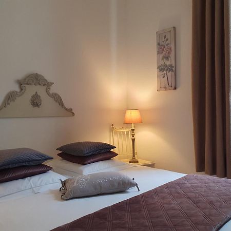 L Appart D En Face Sarlat-la-Caneda Ngoại thất bức ảnh