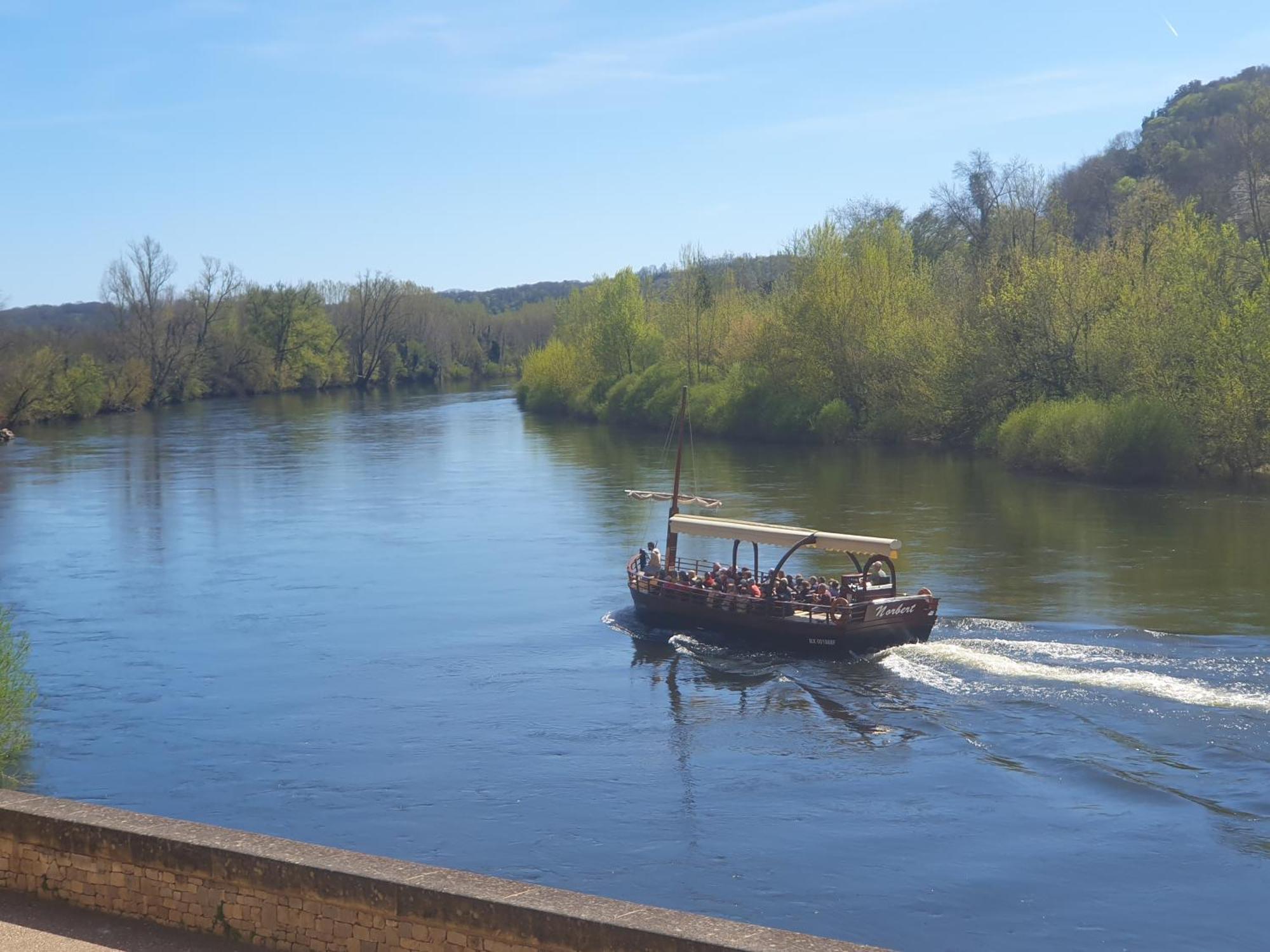 L Appart D En Face Sarlat-la-Caneda Ngoại thất bức ảnh